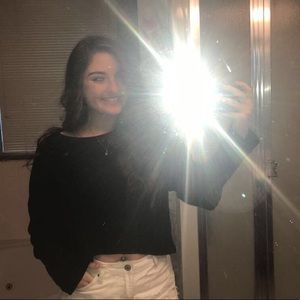 Meet your Posher, Olivia